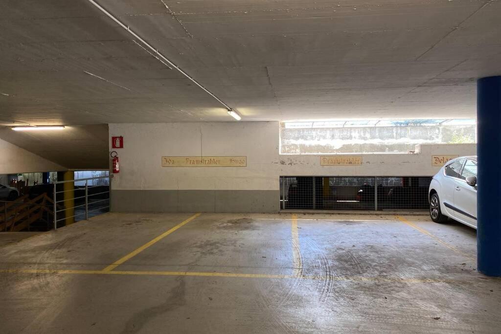 Große Wohnung mit Garagenparkplatz Völs am Schlern Exterior foto
